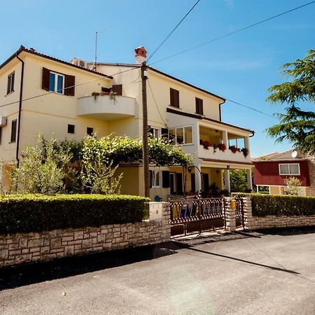Apartmani Darko روفينج المظهر الخارجي الصورة