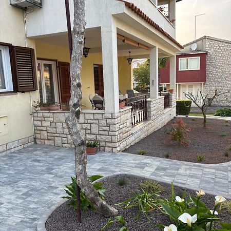 Apartmani Darko روفينج المظهر الخارجي الصورة