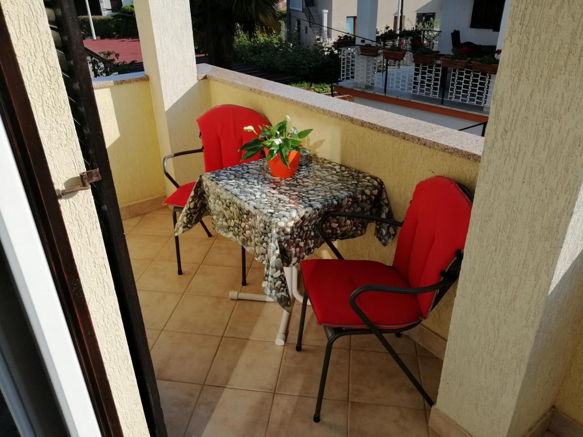 Apartmani Darko روفينج المظهر الخارجي الصورة